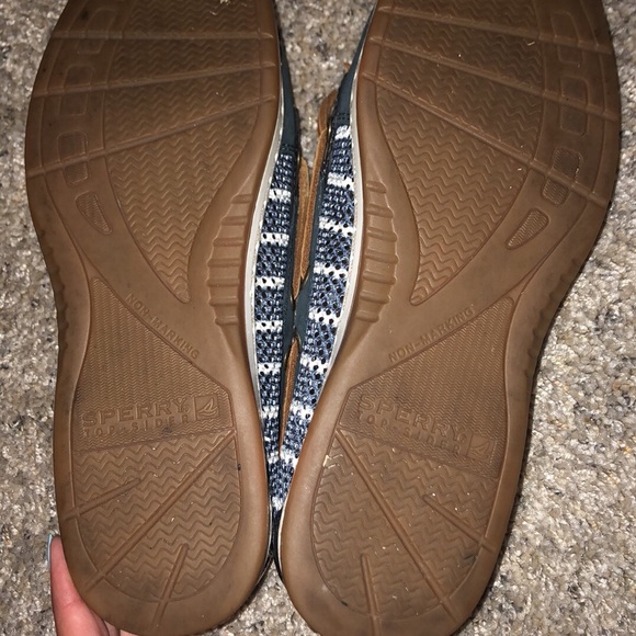 Sperry boat shoes - Picture 2 of 3